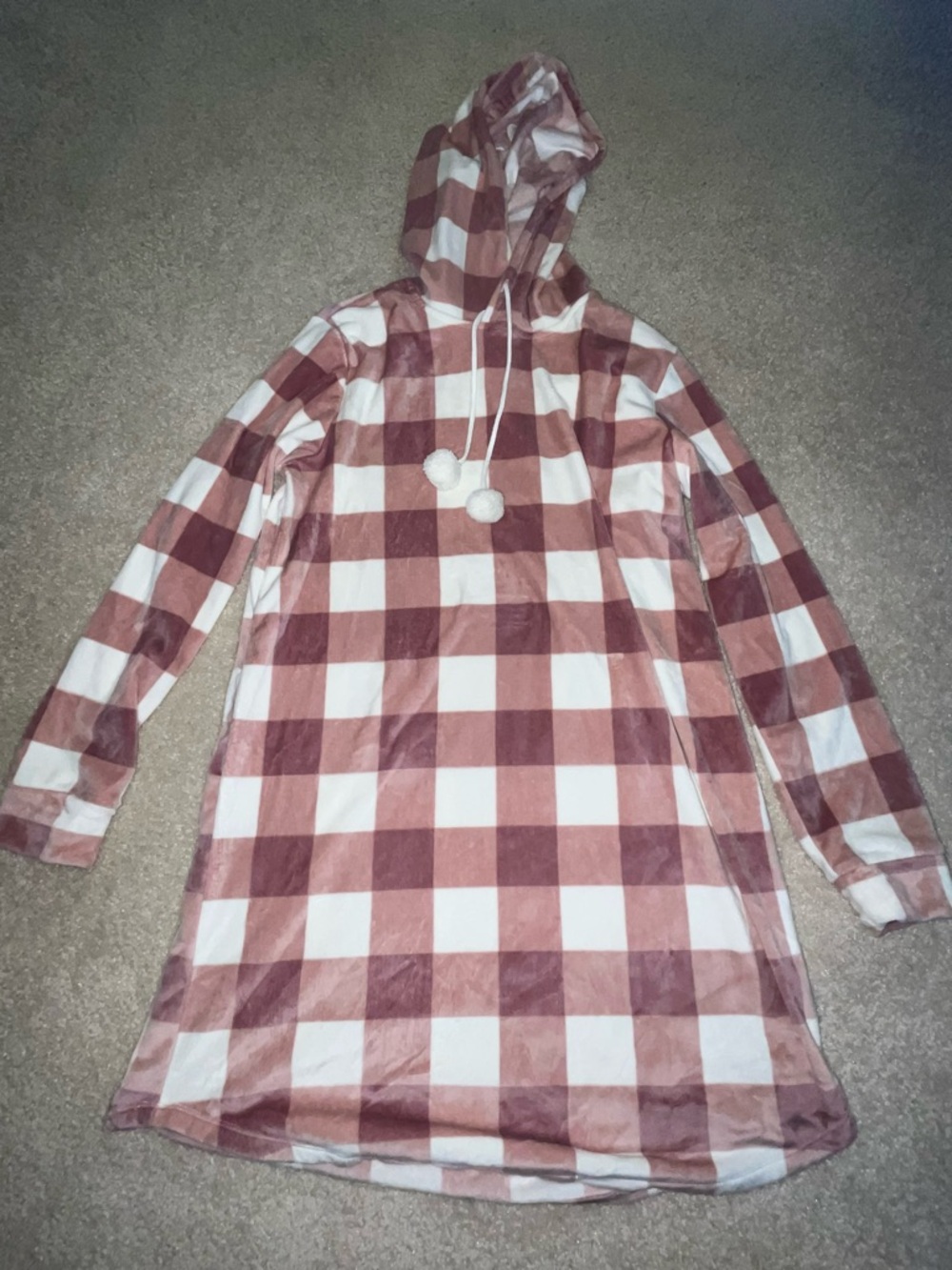 Ambrielle Plaid Hooded Sleep Top in Blush and White